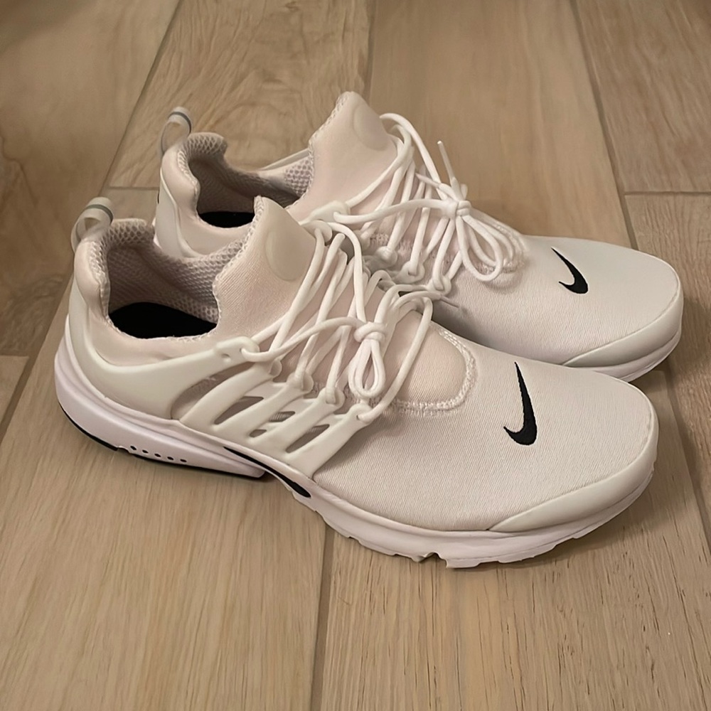 White Nike presto size 11 NEW